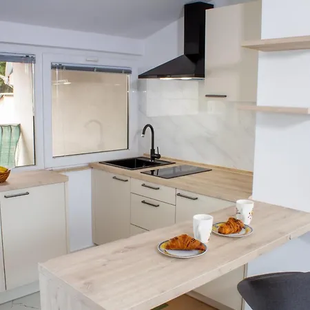 Studio Apartman Nega 1 Rovinj Exterior foto
