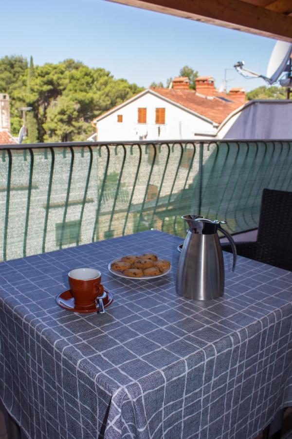 Appartement Nega 1 *